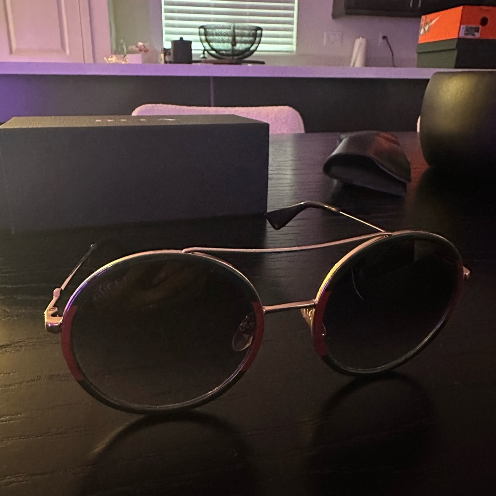 Gucci sunglasses
